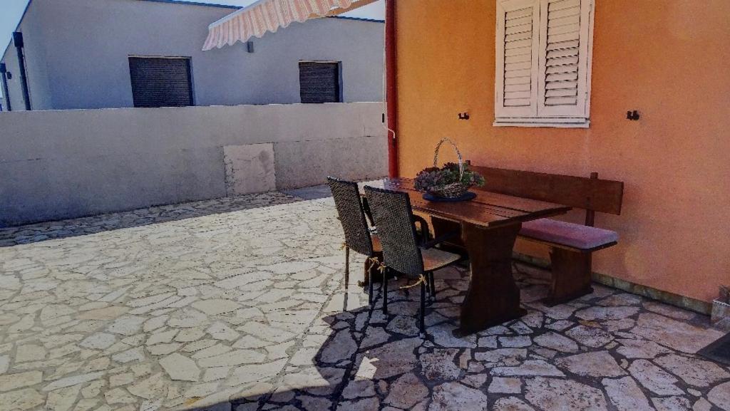 Studio Apartman I Mali Apartman Вир Экстерьер фото